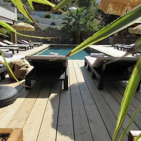 Villa Tricoli B&B avec Piscine-2